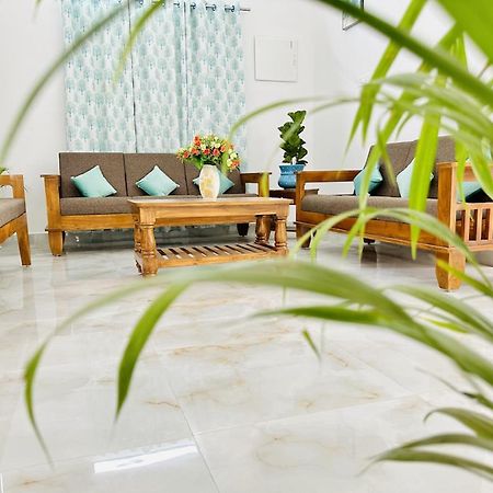Tirupati Homestay - Shilparamam - Luxury Ac Apartments By Stayflexi - Fast Wifi, Kitchen, Android Tv - Walk To Ps4 Pure Veg Restaurant - Easy Access To Airport, Railway Station And To All Temples Buitenkant foto